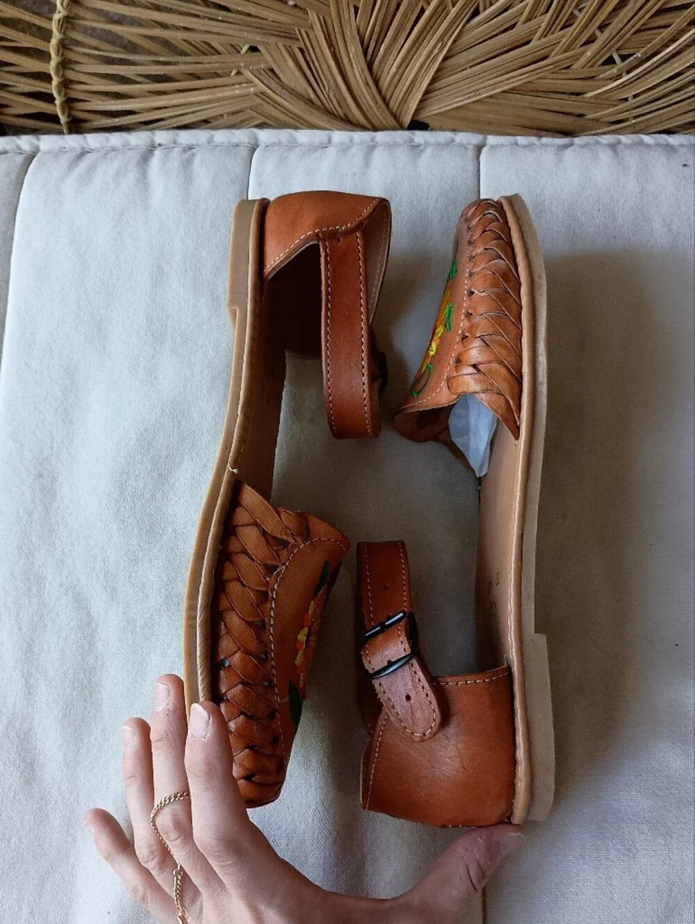 Cemoons Women's Brown Leather Sandals with Yellow Sunflower Embroidery_10 - Picture 8 of 9